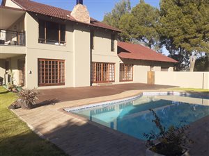 5 Bed House in Bloemfontein