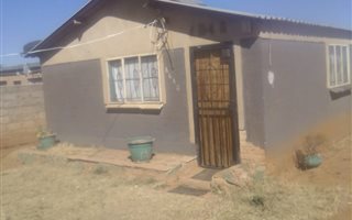 1 Bedroom House in Tshepisong