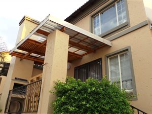2 Bed Townhouse in La Montagne