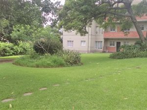 2 Bedroom Apartment in Manors