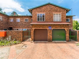 3 Bed Duplex in Florida Park