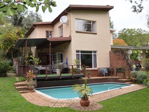 3 Bed Townhouse in Oak Park