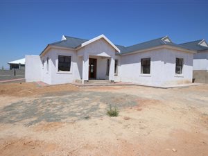 2 Bed House in Oudtshoorn