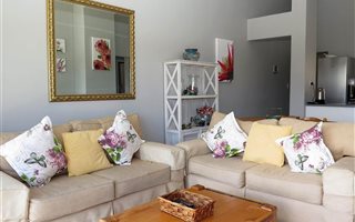 2 Bedroom Apartment in Goose Valley