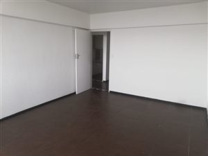 1 Bed Flat in Parow