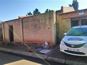 2 Bed House in Zola