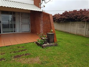 3 Bed Duplex in Scottburgh Central