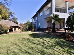 6 Bed House in Lambton