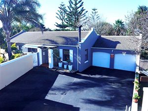3 Bed Townhouse in Blommendal