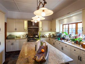 4 Bedroom House in Paarl