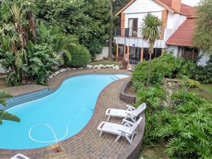 9 Bedroom House in Northcliff