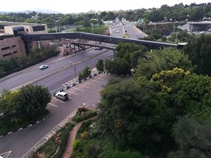 Bachelor apartment in Parktown