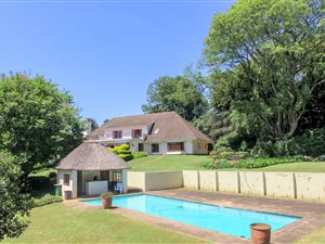 6 Bed House in Winterskloof