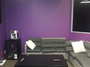 918 m² Office Space in Rosebank