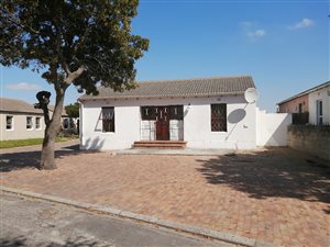 3 Bed House in Blue Downs