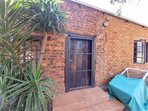 24 ha Farm in Mooinooi