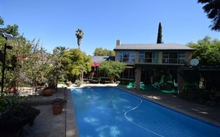 3 Bedroom House in Jim Fouche Park