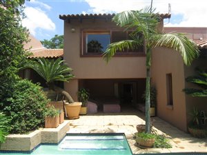 3 Bedroom Apartment in Khyber Rock