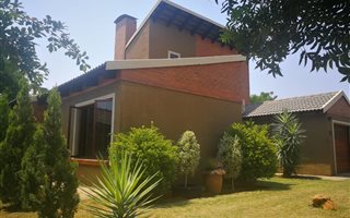 3 Bedroom Cluster in Waterval East