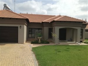 4 Bed House in Tuscany Ridge