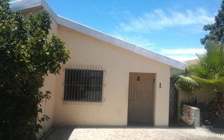 1 Bedroom Apartment in Kraaifontein Central