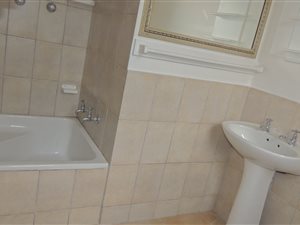 1 Bed Apartment in Lotus River