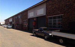 460 m² Industrial space in Rosslyn