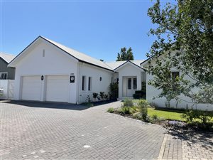 3 Bed House in Sonstraal