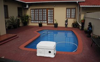 4 Bedroom House in Shelly Beach