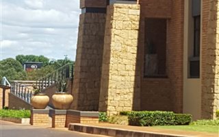 Office space in Magalieskruin