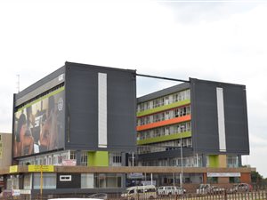 1 Bed Apartment in Ferndale
