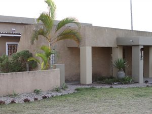5 Bed House in Sodwana