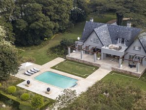 4 Bedroom House in Summerveld