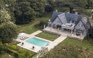 4 Bedroom House in Summerveld