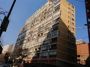 1 Bed Apartment in Hillbrow