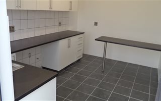 1 Bedroom Apartment in Marina Da Gama