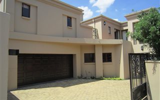 4 Bedroom Duplex in Inanda