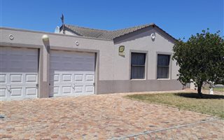 3 Bedroom House in Victoria Park