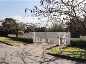 5 Bed House in Beacon Bay