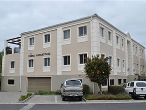 1210 m² Office Space in Somerset West Business Park