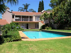 4 Bed House in Waterkloof Ridge