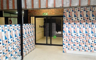 880 m² Commercial space in Woodstock
