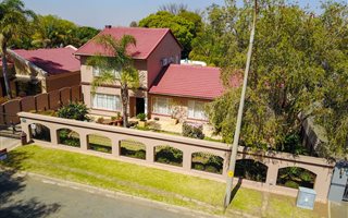 5 Bedroom House in Alberante