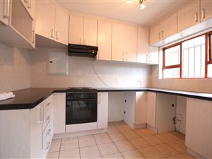 3 Bed Cluster in Sandown
