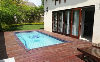 4 Bedroom House in Douglasdale