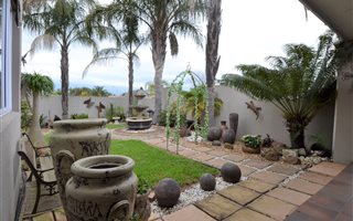 4 Bedroom House in Northern Paarl