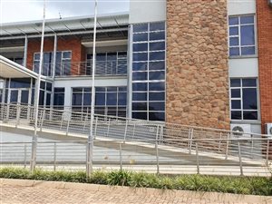 2760 m² Office Space in Highveld Techno Park