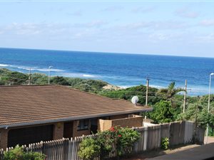 2 Bed Flat in Amanzimtoti