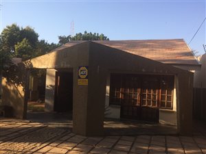200 m² Commercial space in Rustenburg