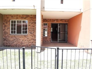 2 Bed Townhouse in Comet